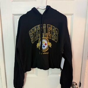 NFL Pittsburgh Steelers Black Cropped Hoodie with Yellow Logo